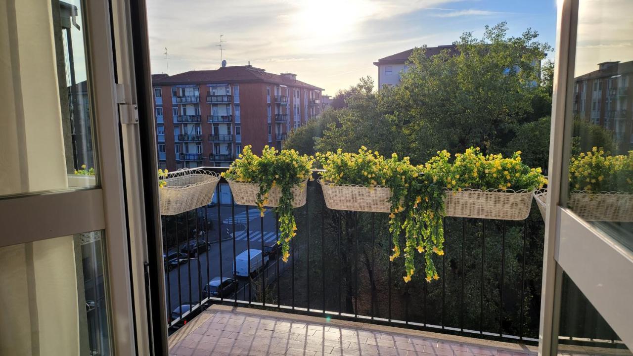 Milano City Apartments - Stylish House Free Wifi-Parking-Airport Exterior foto