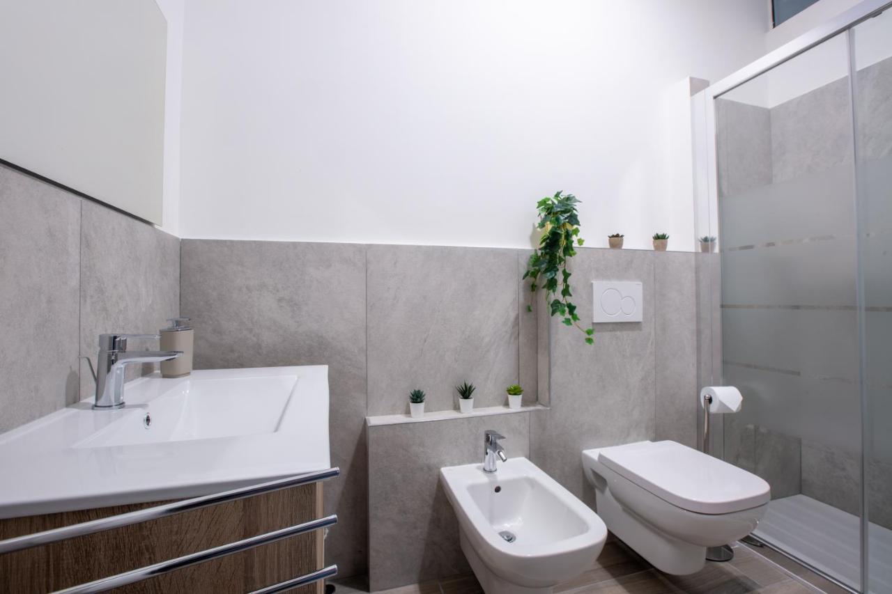 Milano City Apartments - Stylish House Free Wifi-Parking-Airport Exterior foto