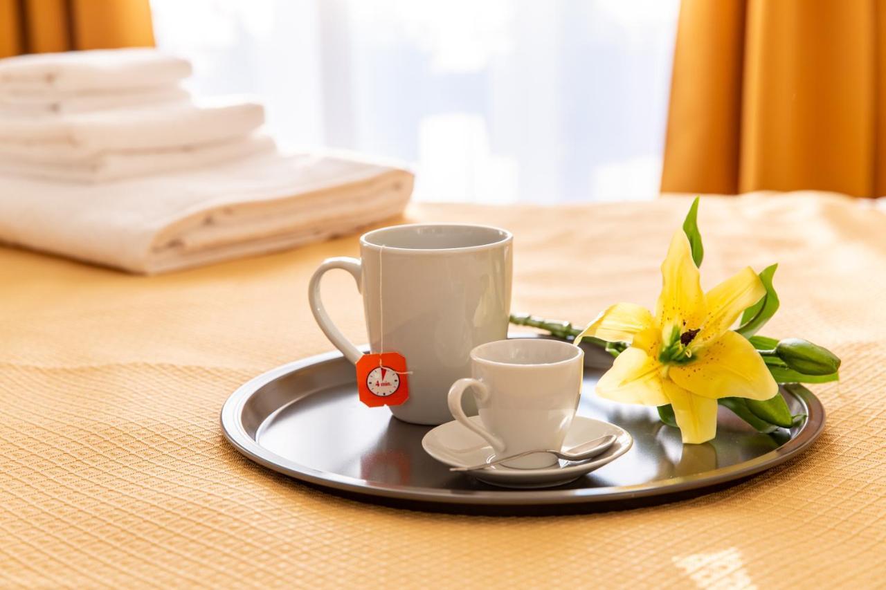 Milano City Apartments - Stylish House Free Wifi-Parking-Airport Exterior foto